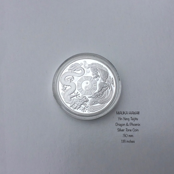 Yin Yang Taijitu Silver Tone Coin & Glass Stainless Locket 60cm Stainless Chain - Picture 4 of 10